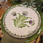 Prato Raso Cerâmica Sinuoso 27cm Flor de Alcachofra