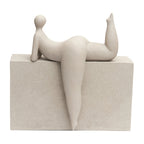 Escultura Mulher em Poliresina Areia Harmonia Mart 38,5x38,5x18cm
