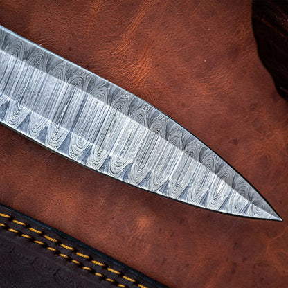 Adaga Artesanal Artemano em Aço Damasco 256 Camadas com Cabo em Pakkawood