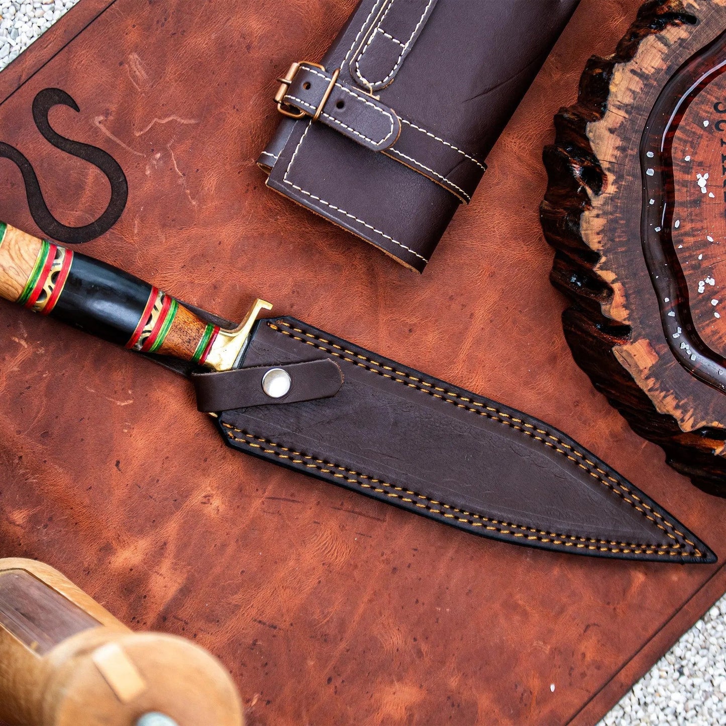 Adaga Kris Artesanal Artemano em Aço Damasco 256 Camadas com Cabo em Pakkawood