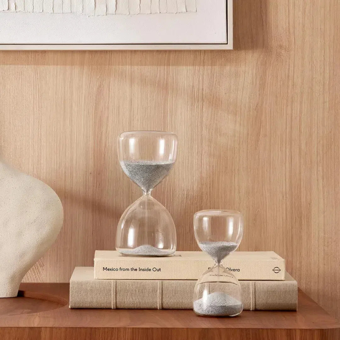 Ampulheta em Vidro com Areia 15 Minutos Prata 20x10cm Mart