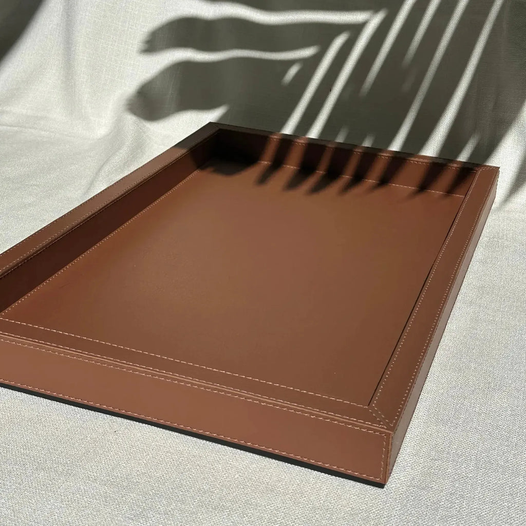 Bandeja Agata Grande MDF 55x35 Couro Vegano Montana Havana