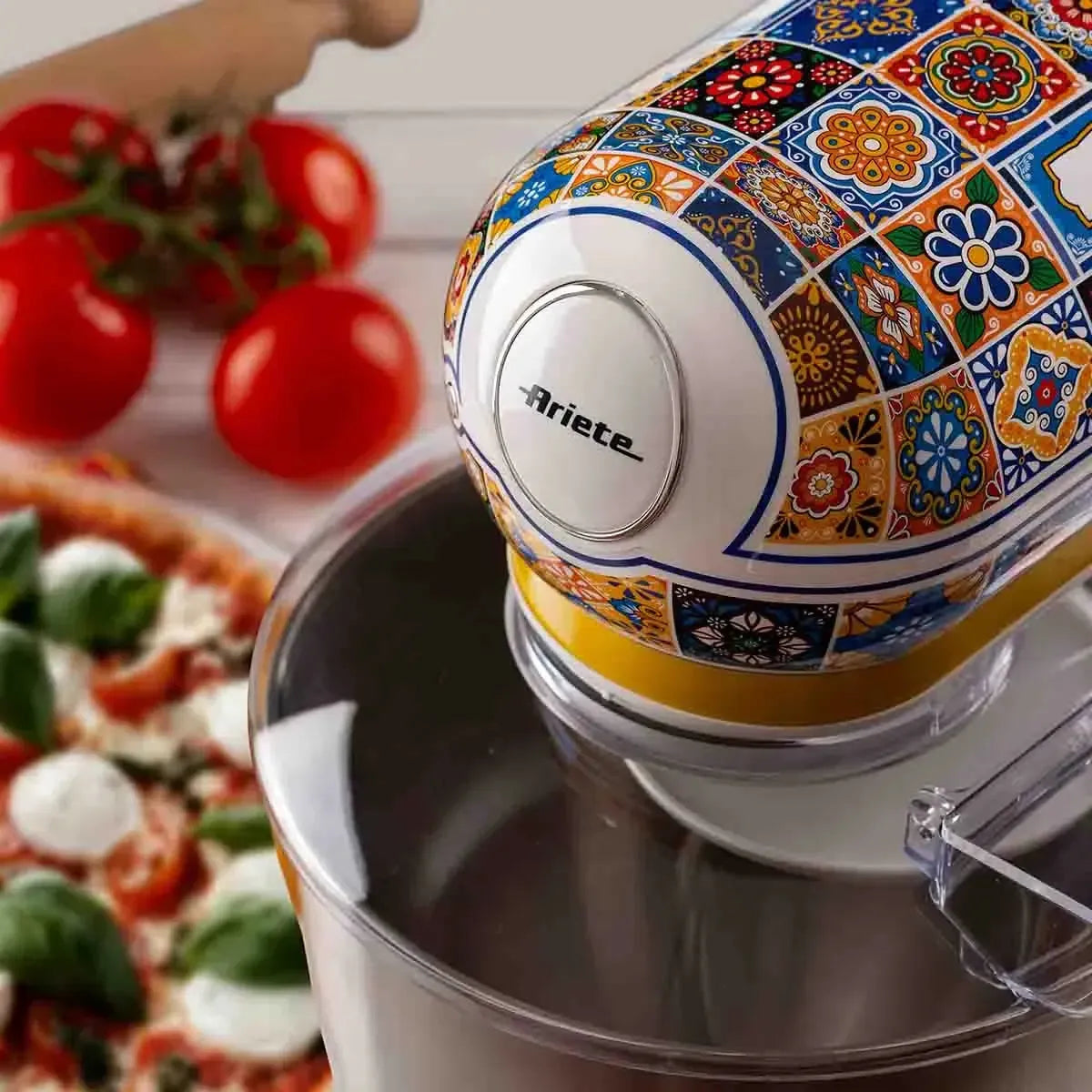 Batedeira Planetária 1558 Positano 127V 600W 5,5L Ariete