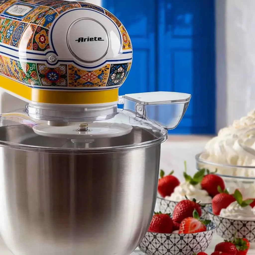 Batedeira Planetária 1558 Positano 220V 600W 5,5L Ariete