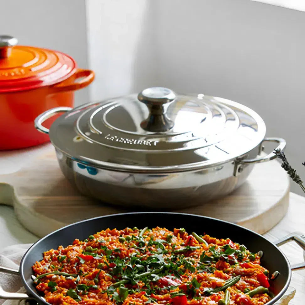 PRÉ-VENDA: Caçarola Buffet 3-Ply Signature 30cm Le Creuset