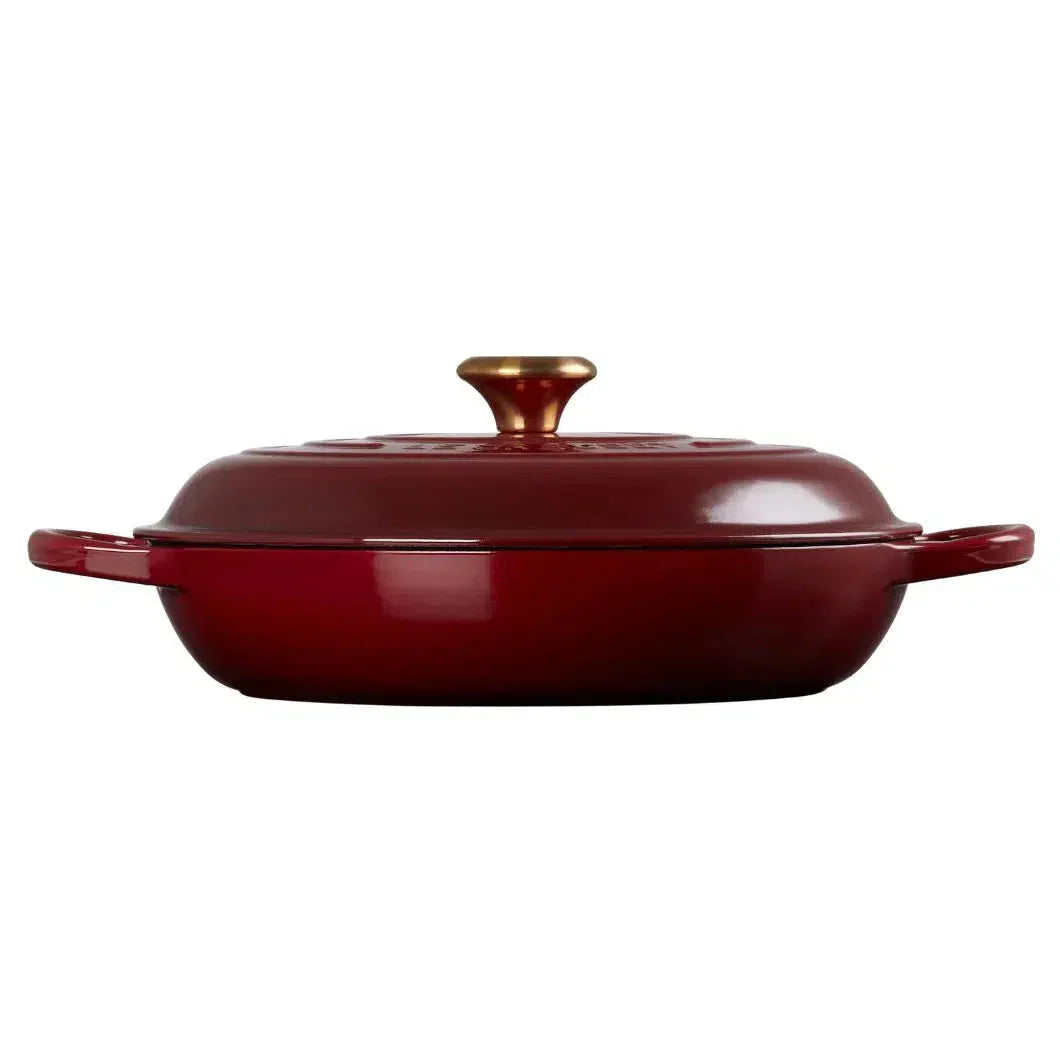Caçarola Buffet Signature Rhone com Pegador Dourado 3,2L 30cm Le Creuset