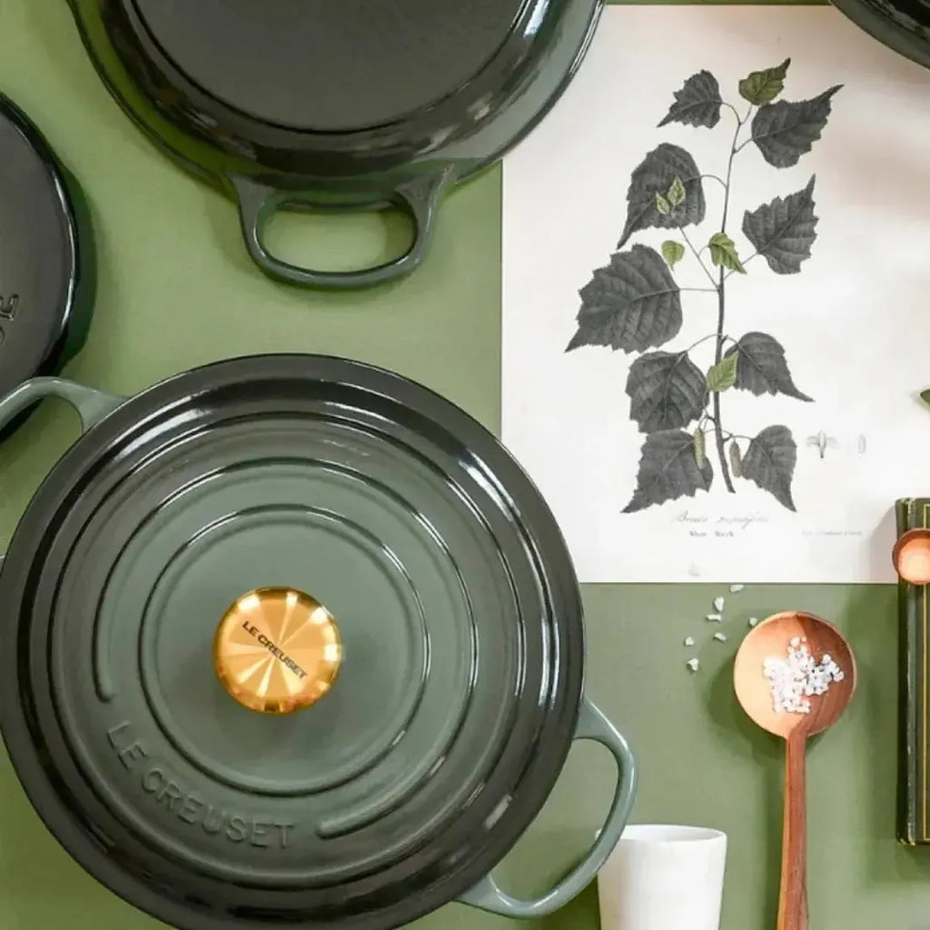 Caçarola Buffet Signature Thyme com Pegador Dourado 3,2L 30cm Le Creuset