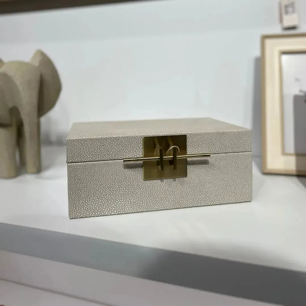 Caixa em MDF com Revestimento PU 10,5x25,5x18,5cm Mart