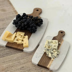 Conjunto 2 Tábuas para Aperitivos com Cabo para Servir Madeira e Mármore Branco