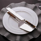 Conjunto 2 peças para Bolo Tartaruga Aço Inox Com Cabo Resina Wolff
