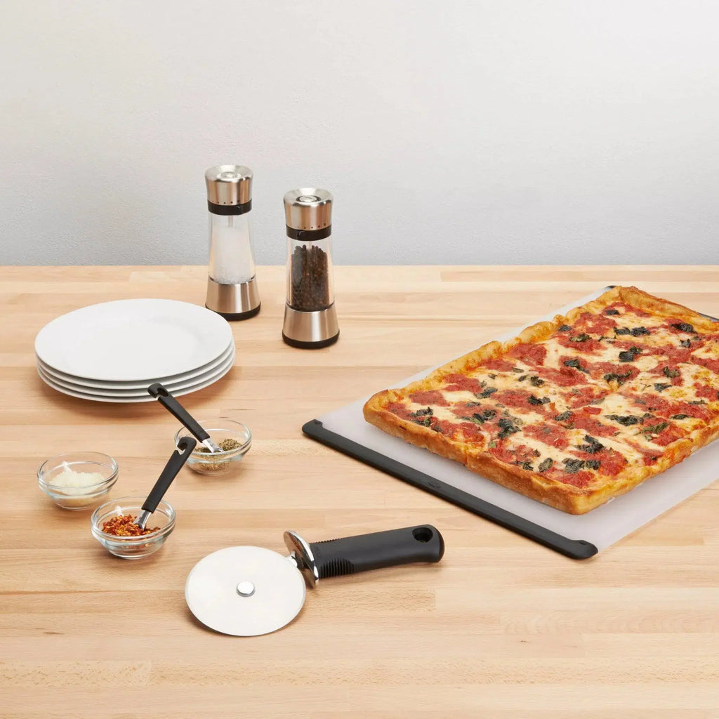 Cortador de Pizza Grande 26cm OXO