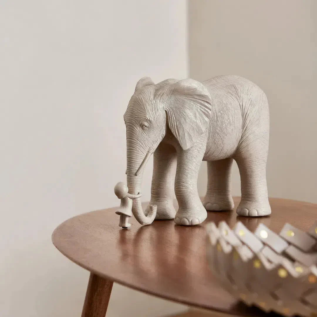 Escultura Elefante em Poliresina Cinza 22,5x30x13,5cm Mart