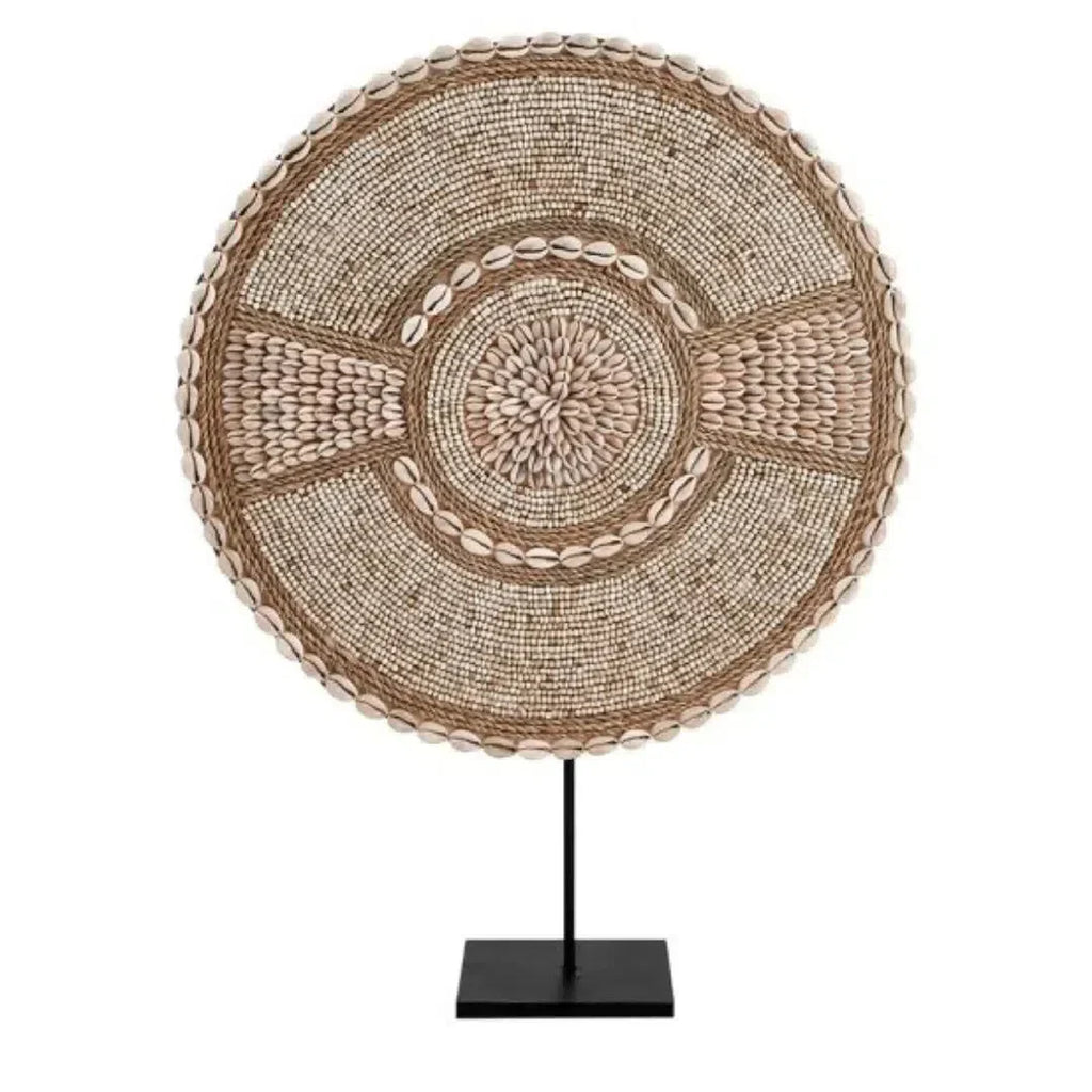 Escultura em Conchas e Miçangas 55x40x12cm Mart