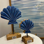 Escultura em Madeira Formato Concha 15x24x5cm