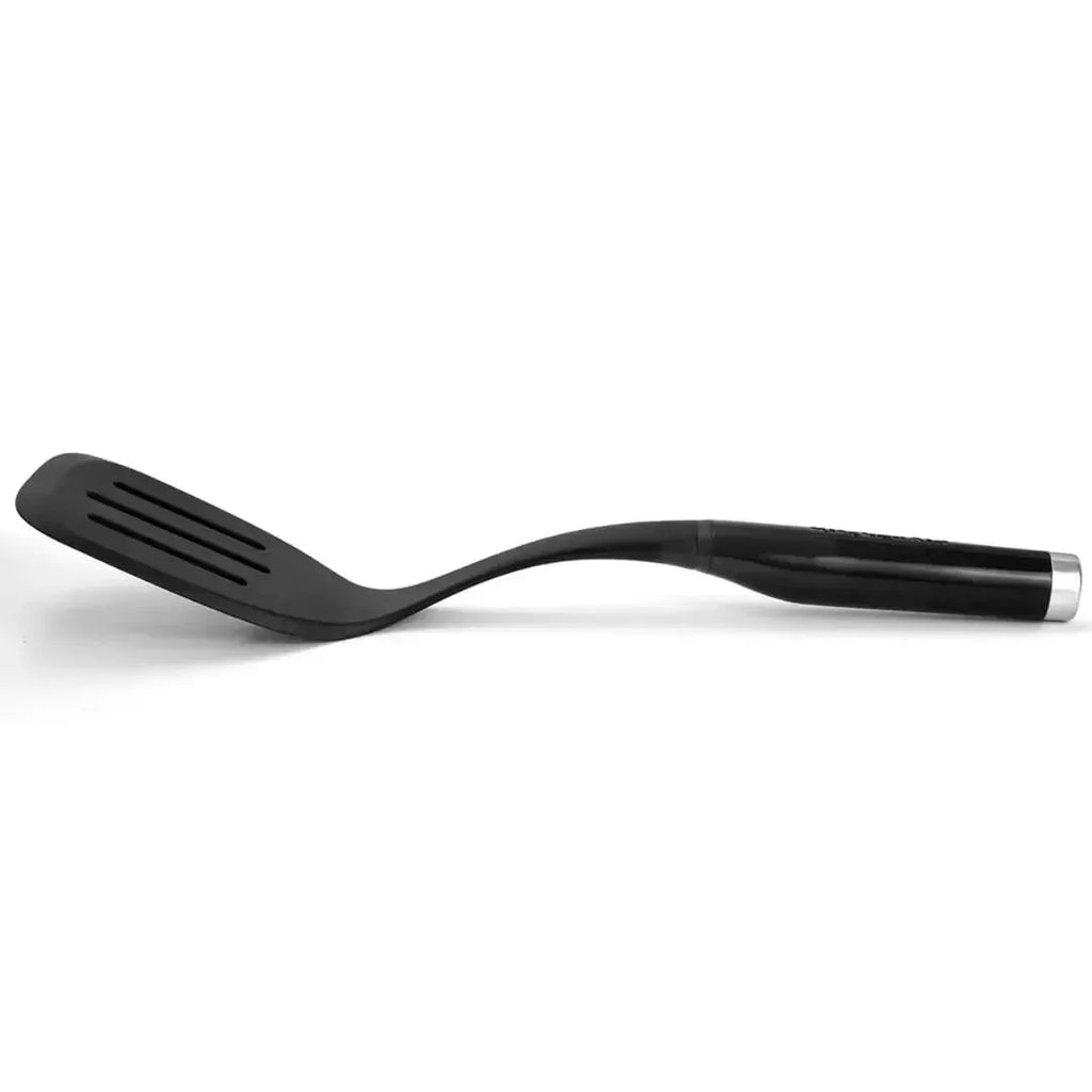 Espátula Perfurada Nylon Preta 35cm KitchenAid