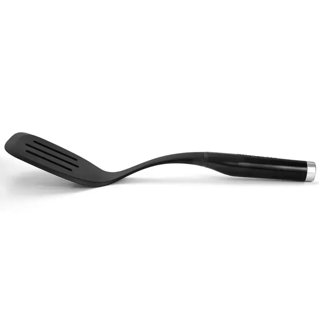 Espátula Perfurada Nylon Preta 35cm KitchenAid