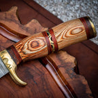 Faca Bowie Artesanal Artemano em Aço Damasco com Cabo em Pakkawood Pinus
