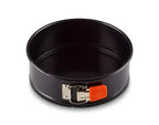 Forma Redonda com Fundo Removível 26cm Metal Bakeware Le Creuset