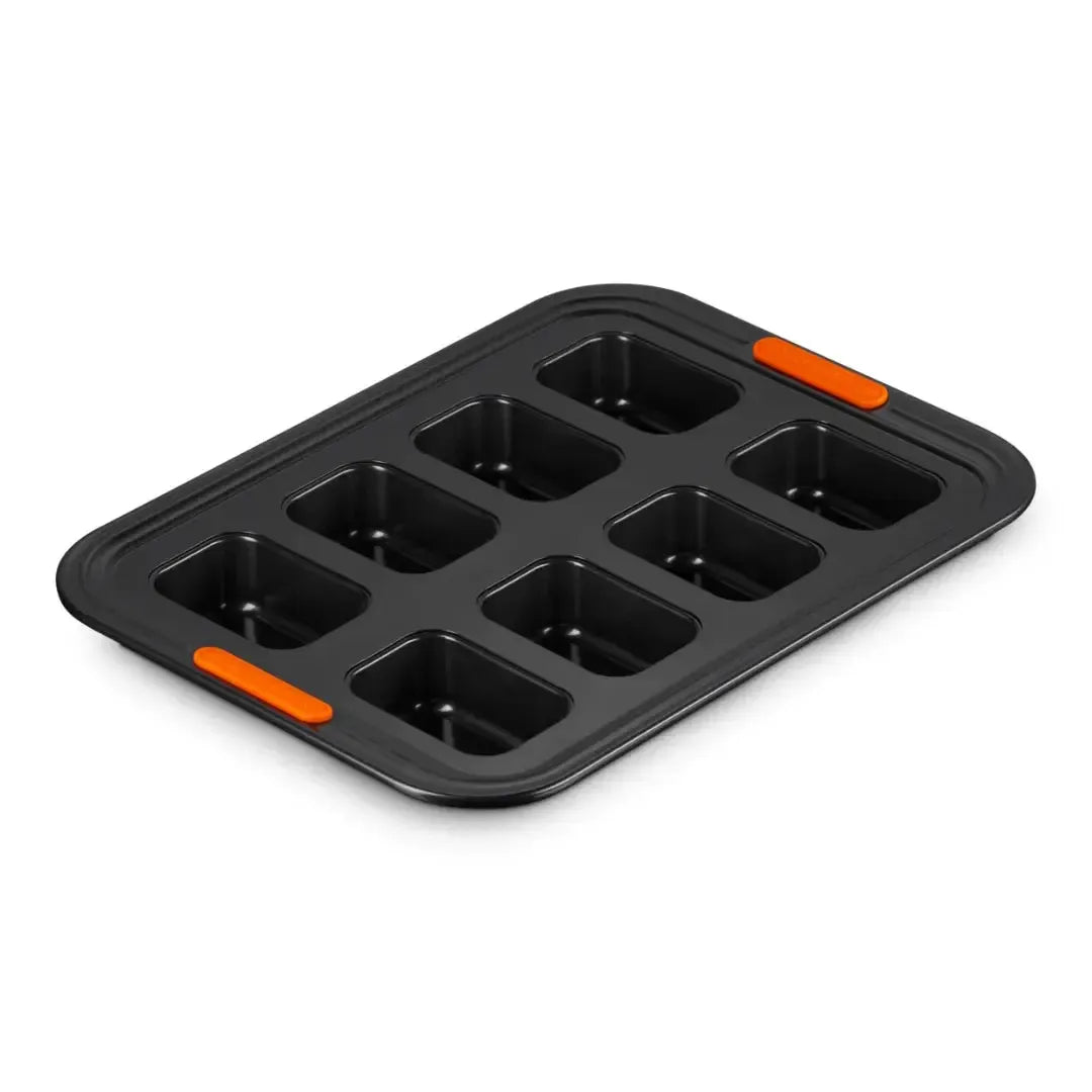 Forma para 8 Mini Pães Metal Bakeware Le Creuset