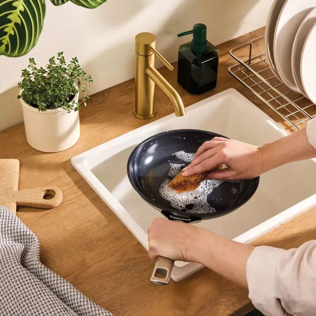 Frigideira Rasa Antiaderente 30cm ENSC Le Creuset