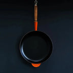 Frigideira Sauté com Cabo de Madeira 28cm Laranja Le Creuset