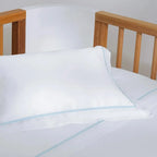 Fronha Avulsa Baby Dolce 100% Algodão Egípcio Branco / Soft Blue Trussardi