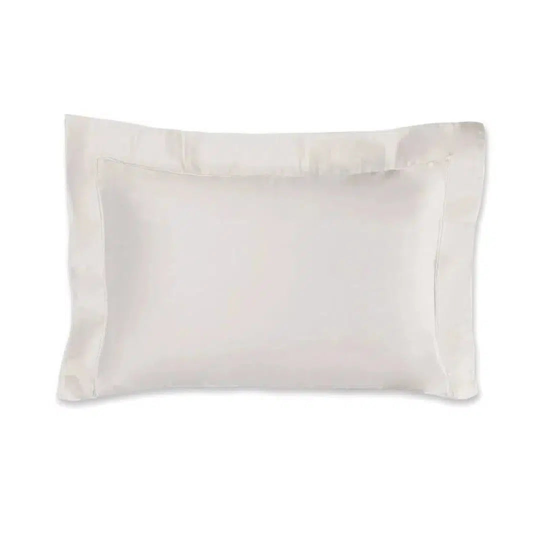 Fronha Dominicani 600 Fios Cetim 100% Algodão Egípcio Branco 50x70cm Trussardi