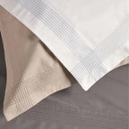 Jogo 2 Fronhas Bertoni 200 Fios Percal 100% Algodão Branco 50x70cm Trussardi