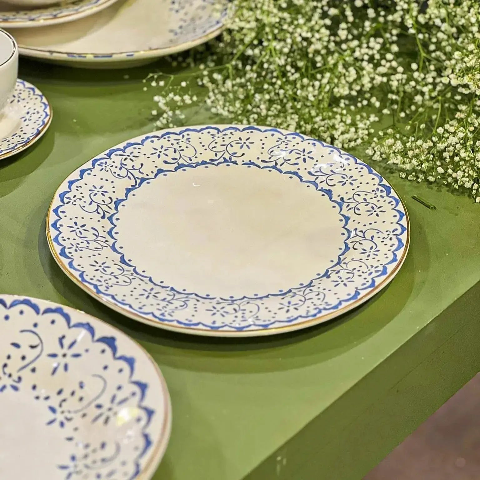Jogo 6 Pratos Rasos Cerâmica Arabesco Rosa 28cm Scalla