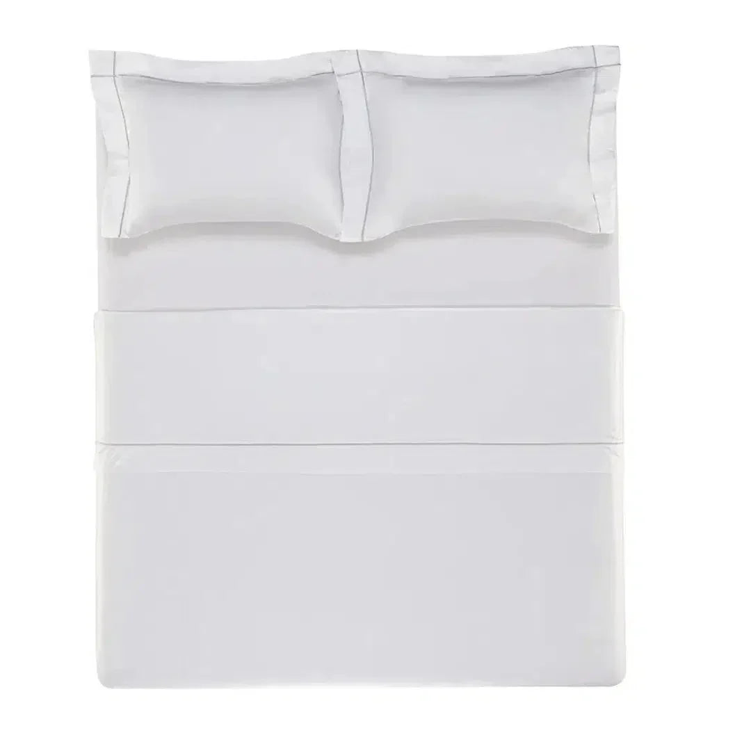 Jogo de Cama Casal Girelli 4 Pçs 300 Fios 100% Bambu Branco / Platino Trussardi