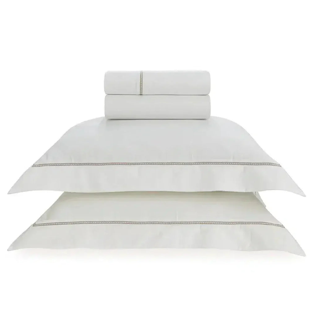 Jogo de Cama Casal Portello 4 Pçs 300 Fios 100% Algodão Egípcio Branco / Legno Trussardi