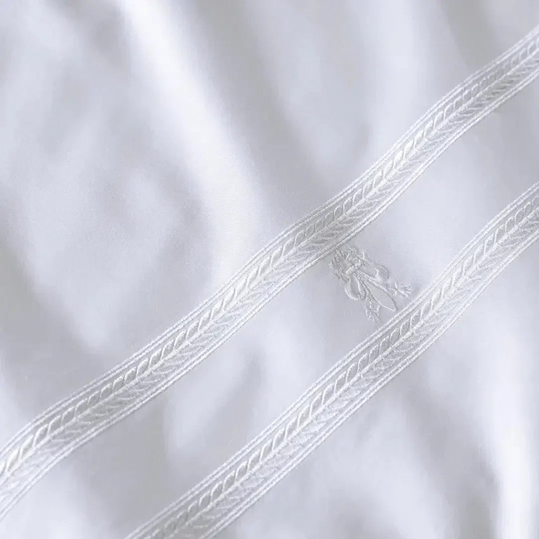 Jogo de Cama Queen Florim 4 Pçs 300 Fios Cetim 100% Algodão Egípcio Branco Trussardi