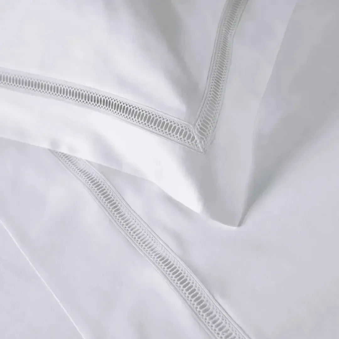 Jogo de Cama Queen Medici 4 Pçs 600 Fios Cetim 100% Algodão Egípcio Branco Trussardi