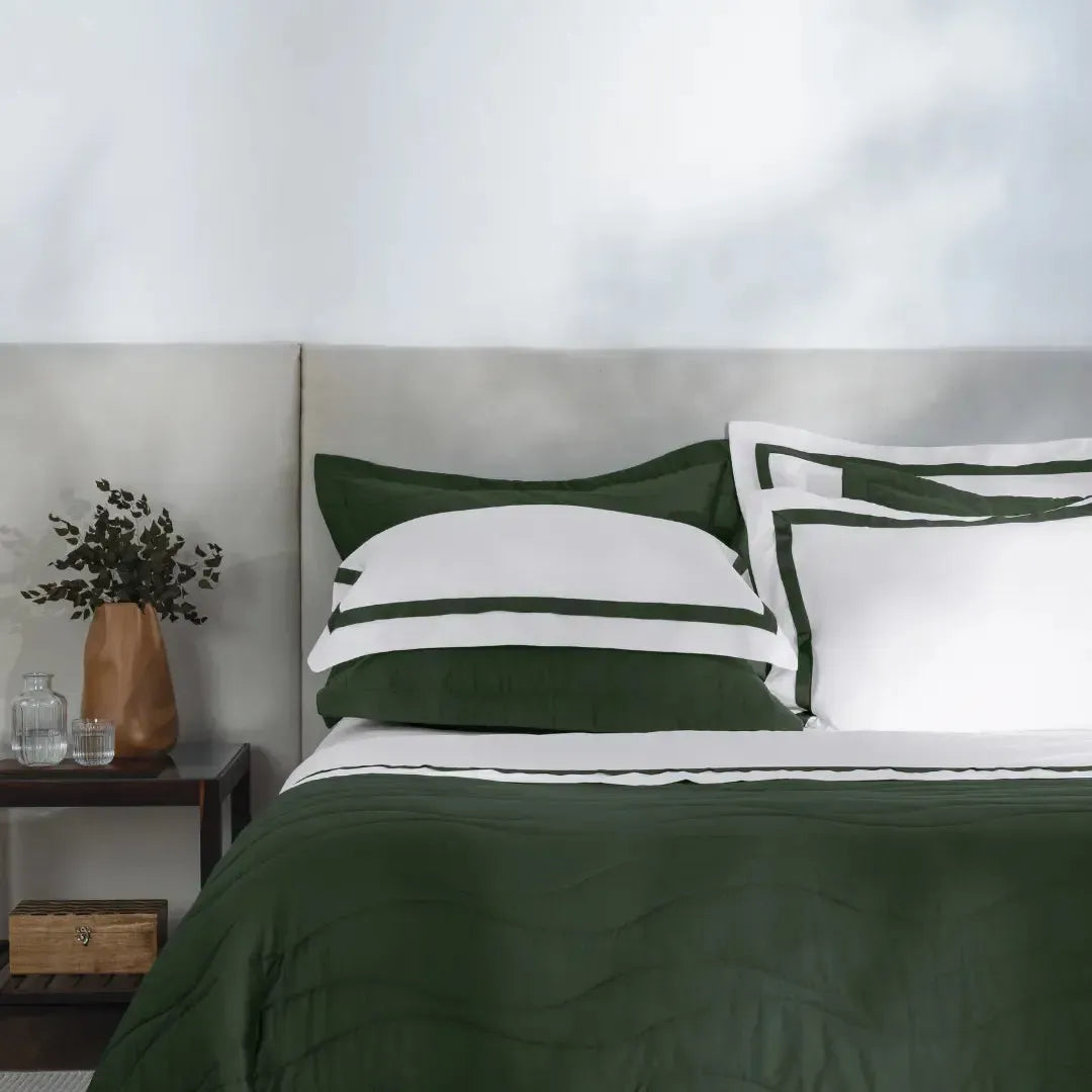 Jogo de Cama Casal Vercelli 4 Pçs 300 Fios 100% Algodão Egípcio Branco / Fogli Trussardi