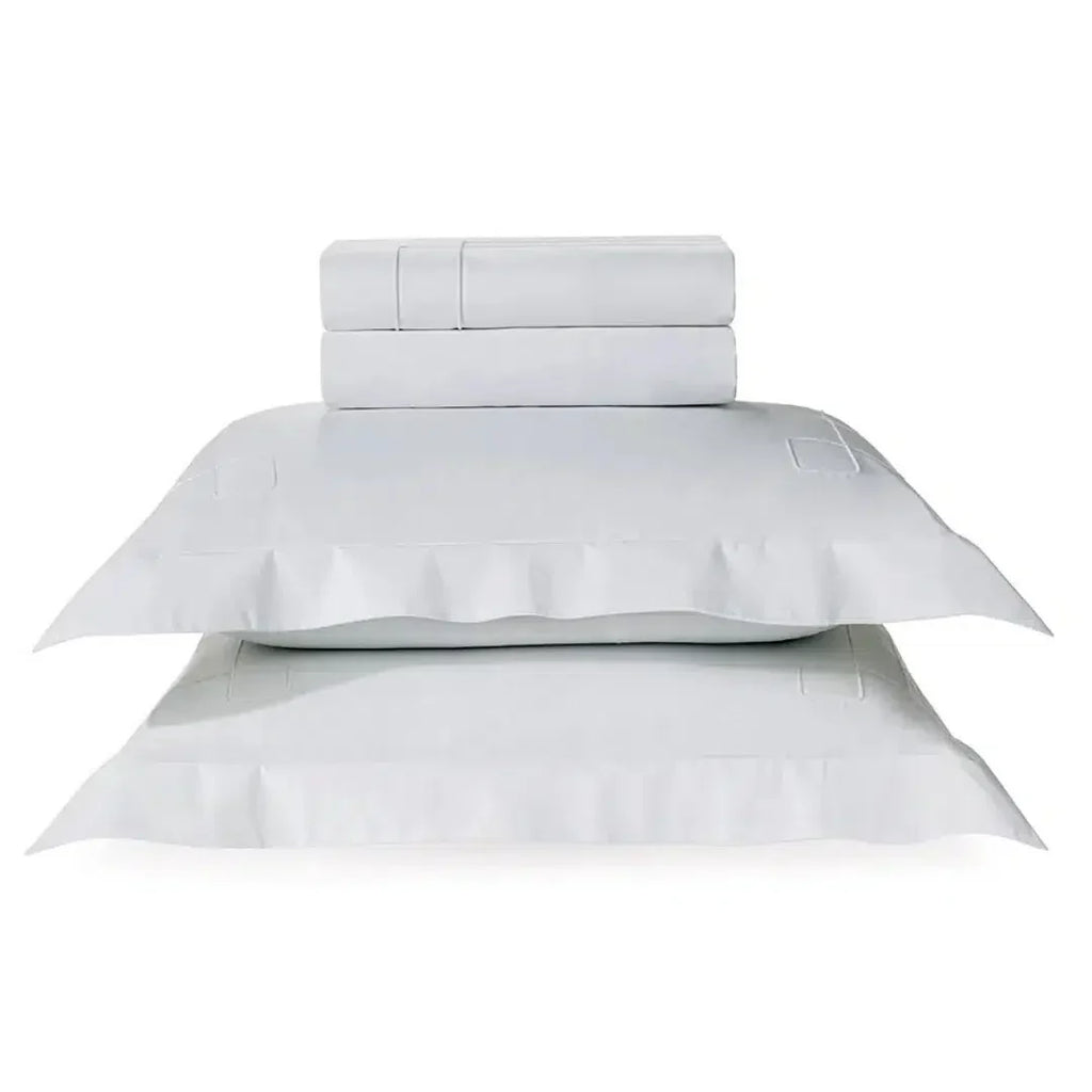 Jogo de Cama King Vernazza 4 Pçs 300 Fios Cetim 100% Algodão Egípcio Branco Trussardi