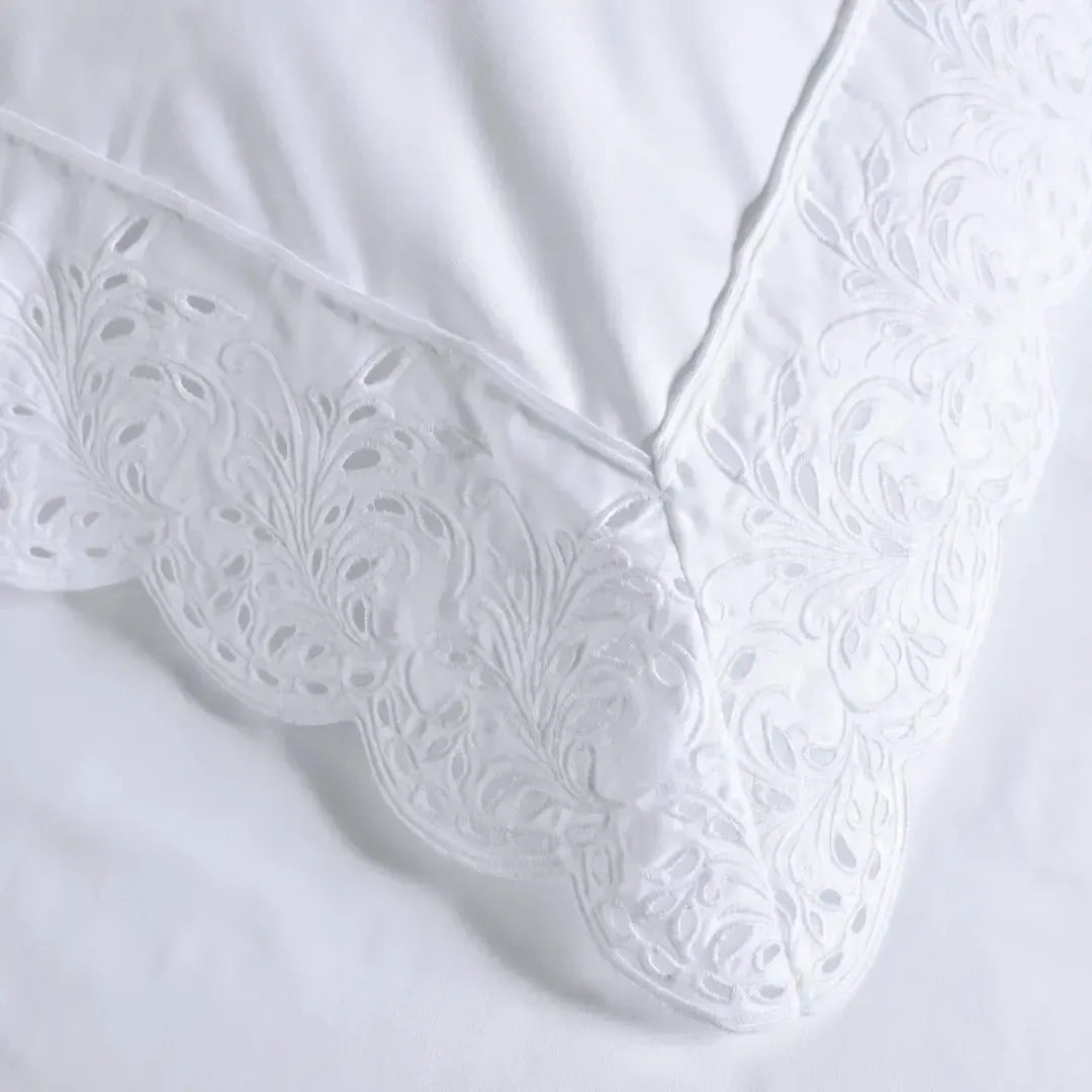 Jogo de Cama Queen Bargello 4 Pçs 300 Fios Cetim 100% Algodão Egípcio Branco Trussardi