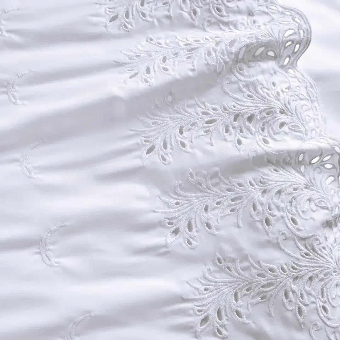 Jogo de Cama Queen Bargello 4 Pçs 300 Fios Cetim 100% Algodão Egípcio Branco Trussardi