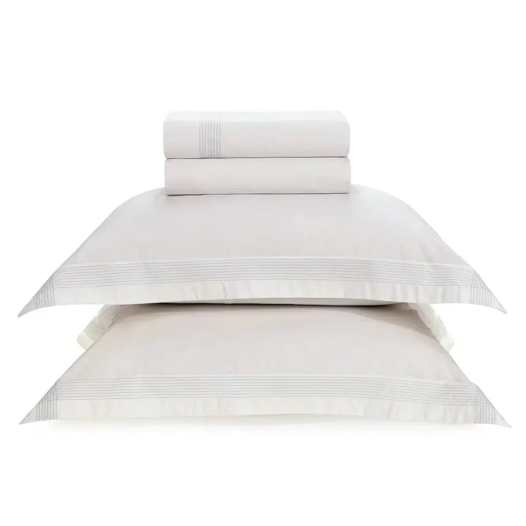 Jogo de Cama Queen Bertoni 4 Pçs 200 Fios Percal 100% Algodão Branco Trussardi