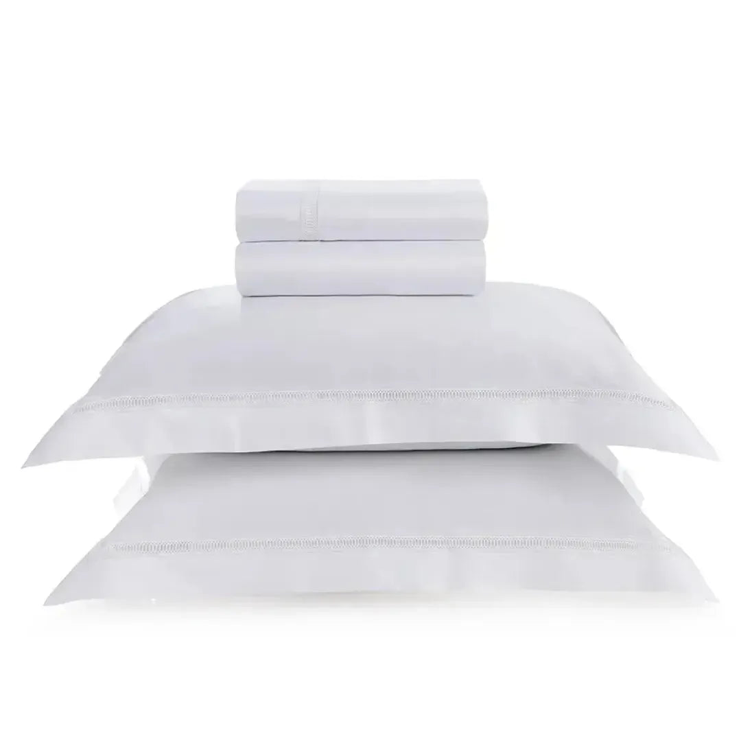 Jogo de Cama Queen Medici 4 Pçs 600 Fios Cetim 100% Algodão Egípcio Branco Trussardi