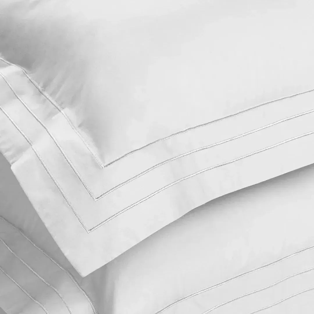 Jogo de Cama Queen Orsini 4 Pçs 200 Fios Percal 100% Algodão Branco Trussardi