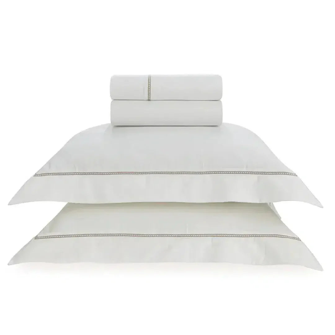 Jogo de Cama Casal Portello 4 Pçs 300 Fios 100% Algodão Egípcio Branco / Legno Trussardi