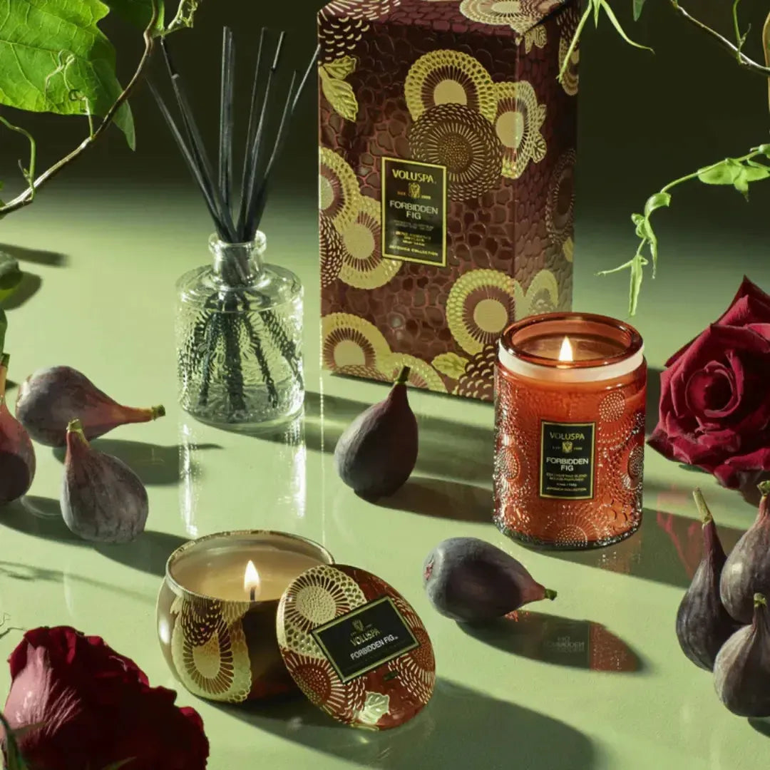 Mini Vela Voluspa Lata Forbidden Fig 25 Horas