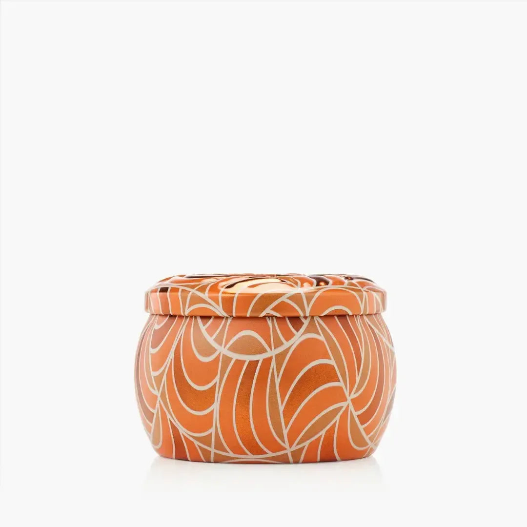 Mini Vela Voluspa Lata Spiced Pumpkin Latte 25 Horas
