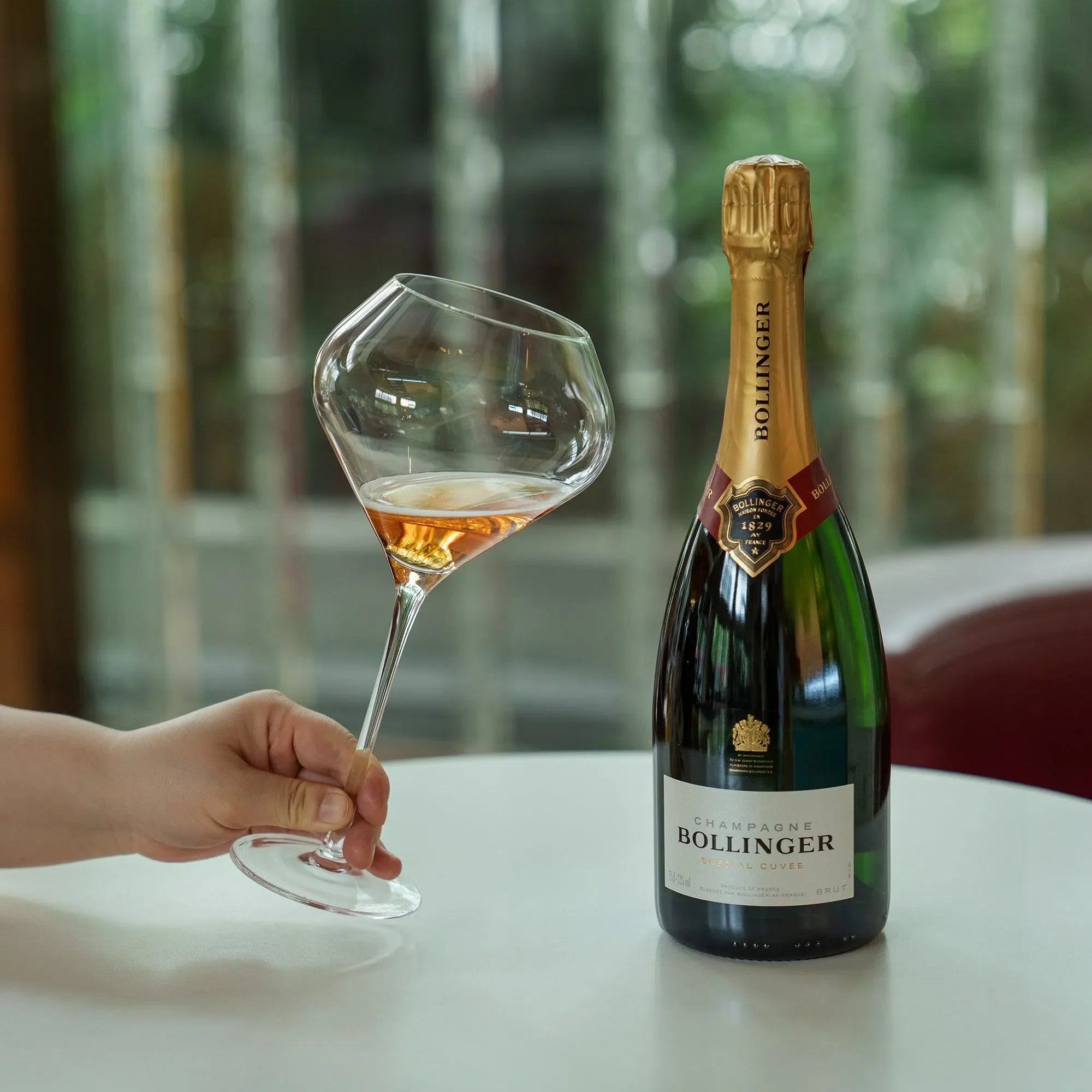 OUTLET: Kit com 2 Taças para Vinho em Cristal Linha Massimo 740ml Artevino