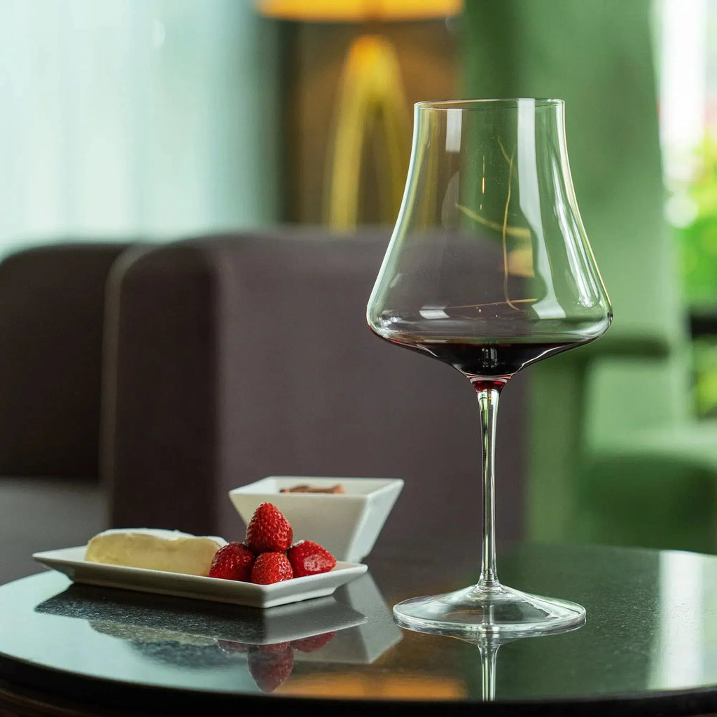 OUTLET: Kit com 2 Taças para Vinho em Cristal Linha Piemonte 790ml Artevino
