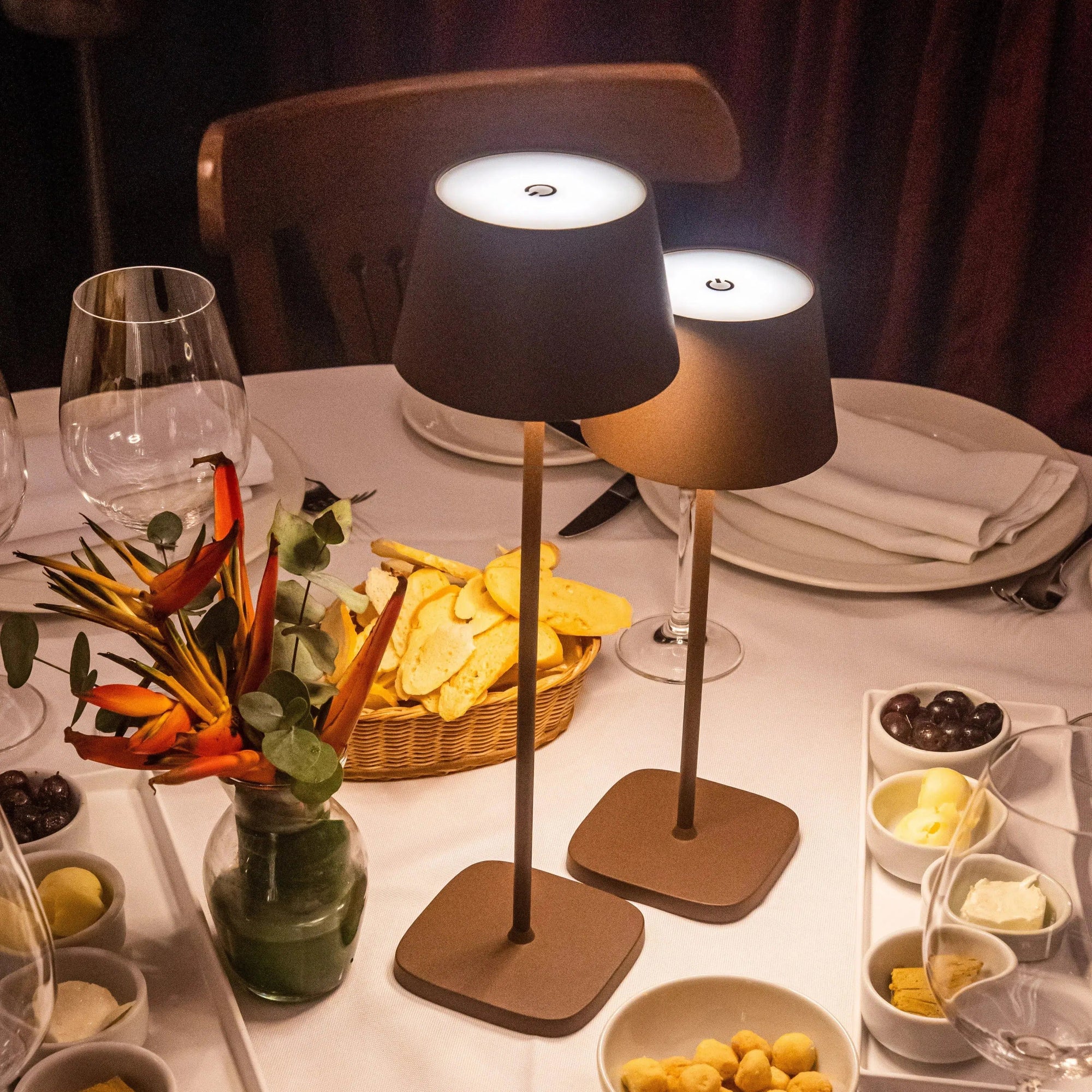 Luminária Portátil de Mesa Corten Marcella Mini