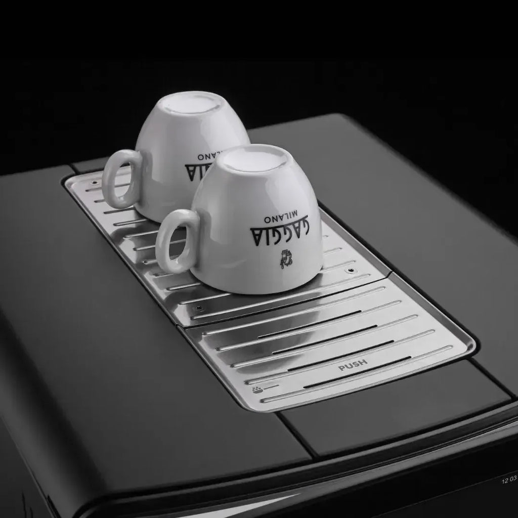 PRÉ-VENDA: Cafeteira Espresso Automática Accademia 110V