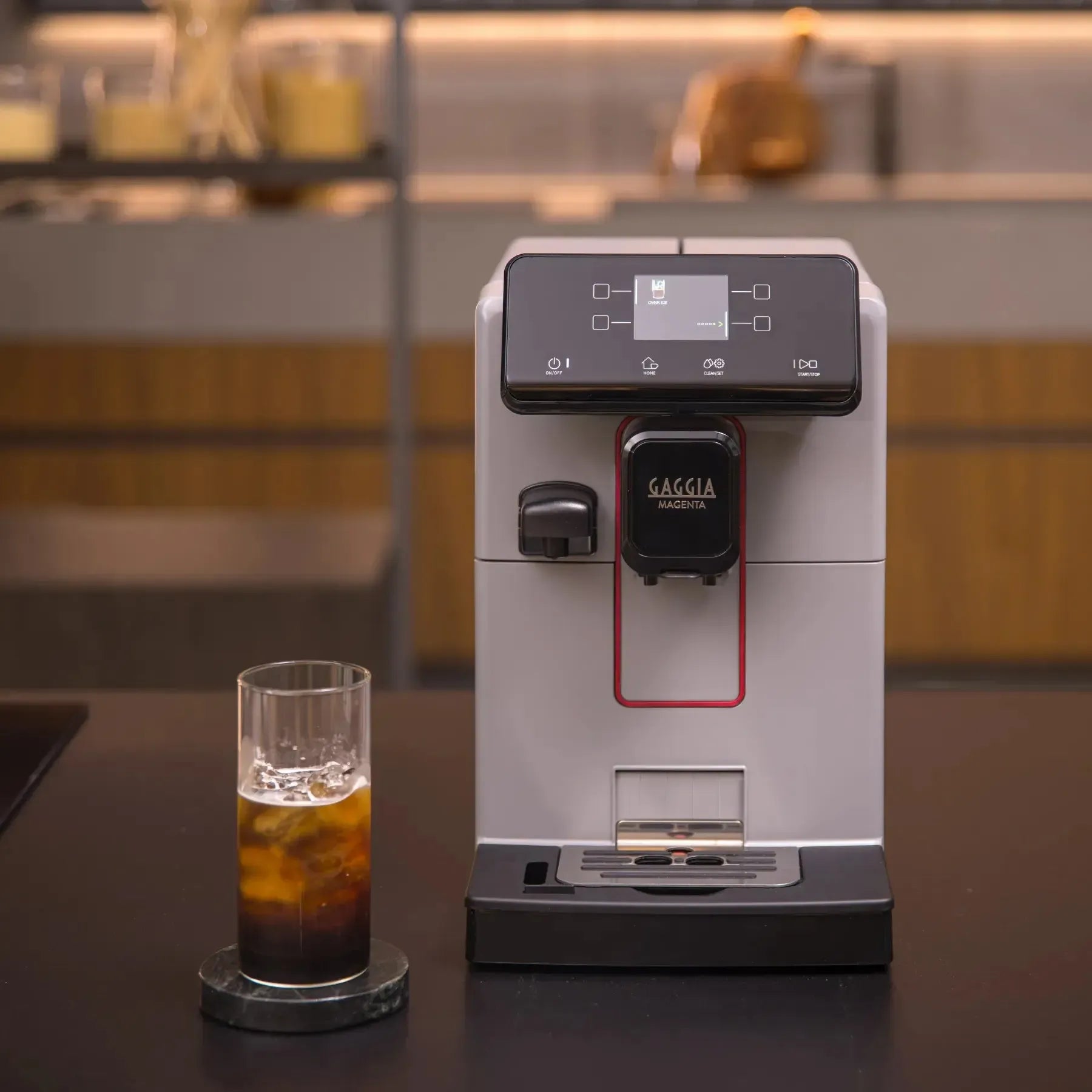 PRÉ-VENDA: Cafeteira Espresso Automática Magenta Prestige Over Ice 127V