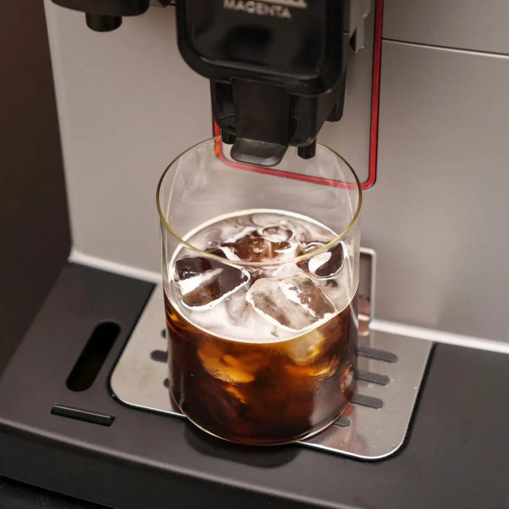PRÉ-VENDA: Cafeteira Espresso Automática Magenta Prestige Over Ice 127V