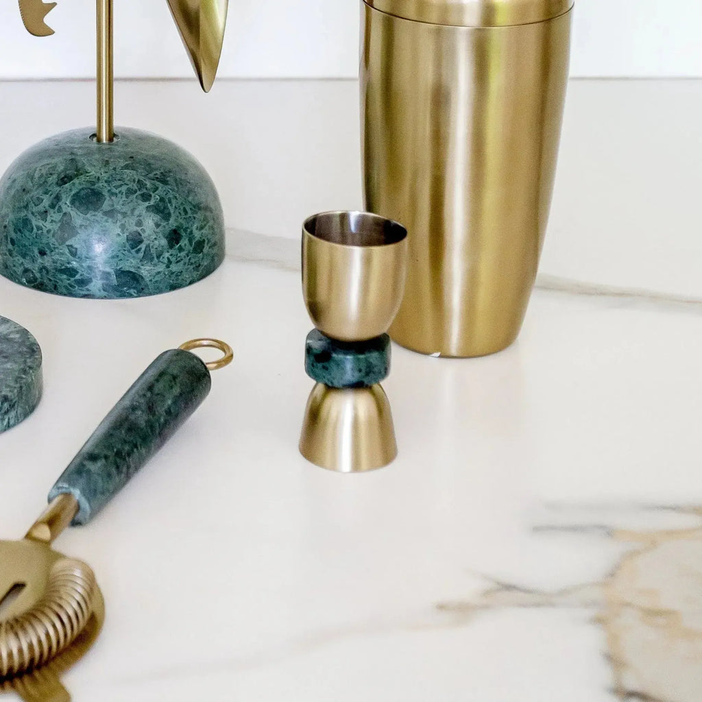 PRÉ-VENDA: Dosador Duplo Dourado Detalhe Green Marble